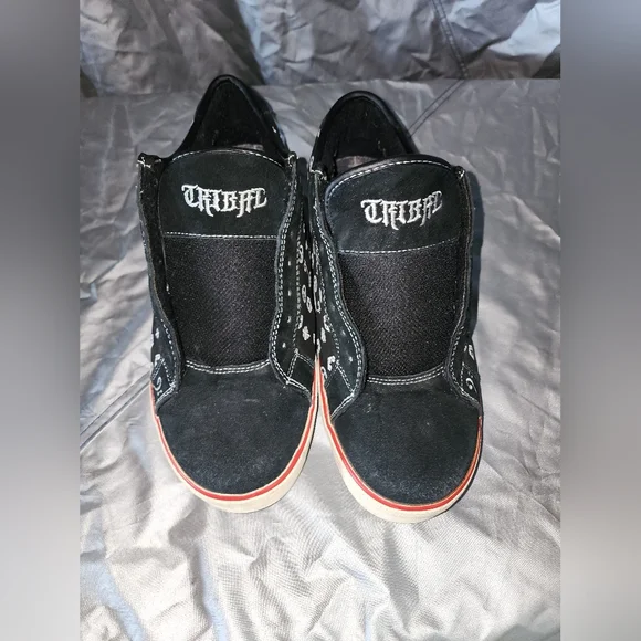 Korn Fieldy bass tribal sneakers Size 10.5 - Picture 2 of 6